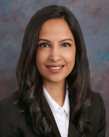 Photograph of Dr. Parul Goel, a Phoenix-based neurological treatment expert specialized in physical medicine and rehabilitation.