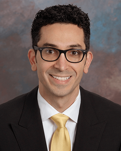 Photograph of Dr. Zaman Mirzadeh, MD, a neurosurgeon and neurological treatment expert based in Phoenix, Arizona.